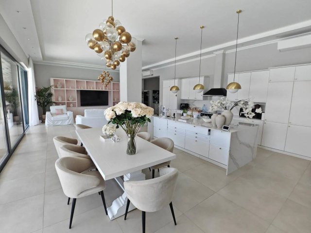 Eladó családi ház, Cserszegtomajon 500.115 M Ft, 9 szobás