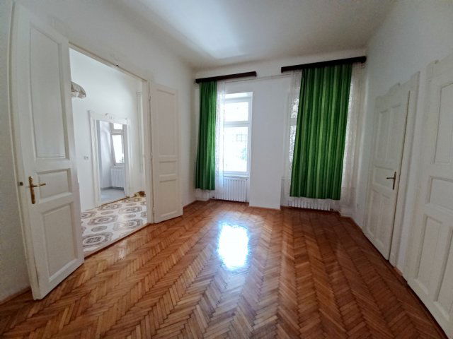 Eladó téglalakás, Budapesten, XIV. kerületben, Ilka utcában