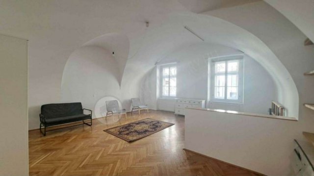 Kiadó téglalakás, albérlet, I. kerületben, Úri utcában