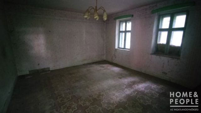 Eladó családi ház, Balástyán 8.5 M Ft, 4 szobás