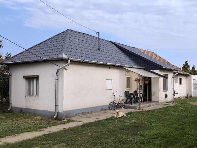 Eladó családi ház, Sajószögeden 19.9 M Ft, 2 szobás