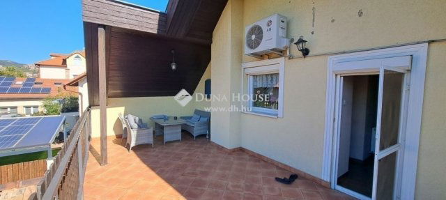 Eladó családi ház, Budaörsön 199 M Ft, 7 szobás