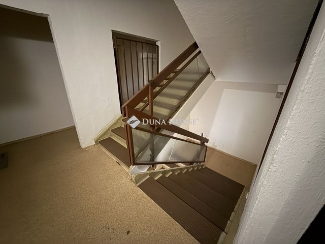 Eladó panellakás, Budapesten, XVII. kerületben 72.5 M Ft