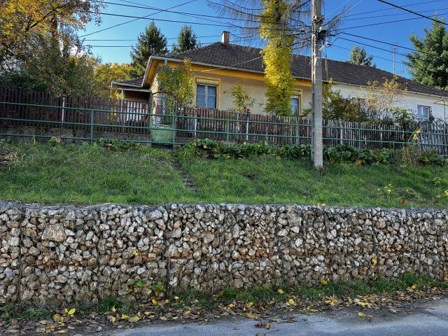 Eladó családi ház, Miskolcon 39.7 M Ft, 2 szobás