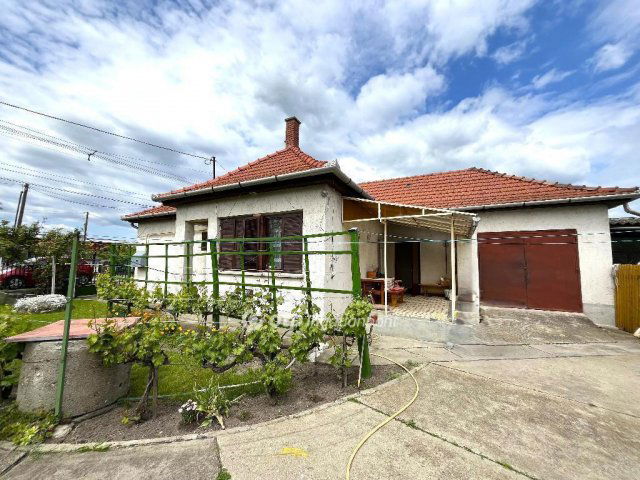 Eladó családi ház, Pásztón 36.5 M Ft, 2+1 szobás