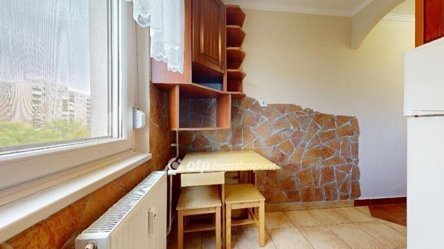 Eladó panellakás, Nyíregyházán 40.9 M Ft, 2 szobás