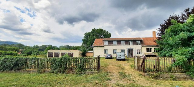Eladó családi ház, Szobon, Szabadság téren 69.9 M Ft