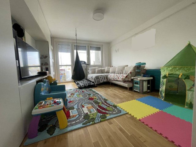 Eladó panellakás, Budapesten, XXI. kerületben 67.3 M Ft, 3 szobás