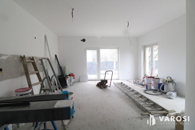 Eladó ikerház, Szegeden 119 M Ft, 4 szobás / költözzbe.hu