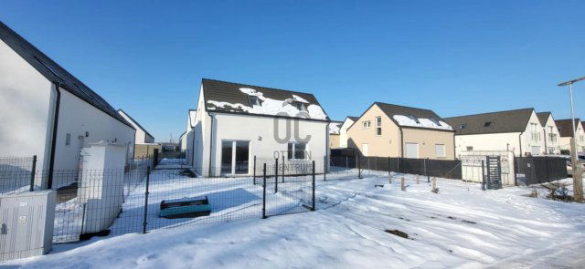 Eladó sorház, Vácon 97.9 M Ft, 4 szobás / költözzbe.hu