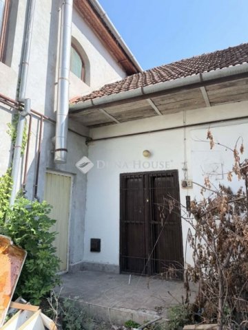Eladó családi ház, Monoron 94 M Ft, 5 szobás