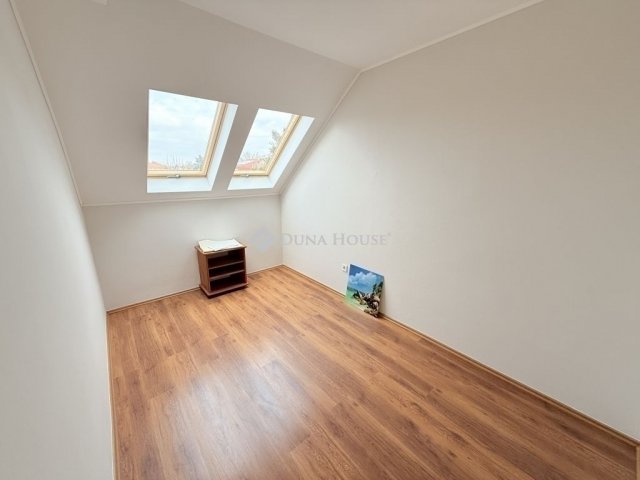 Eladó családi ház, Budapesten, XVIII. kerületben 149.9 M Ft