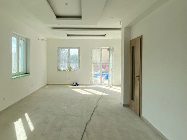 Eladó sorház, Budapesten, XVIII. kerületben 139.9 M Ft, 4 szobás