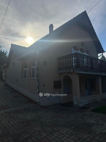 Eladó családi ház, Zalaegerszegen 64.9 M Ft, 2+1 szobás