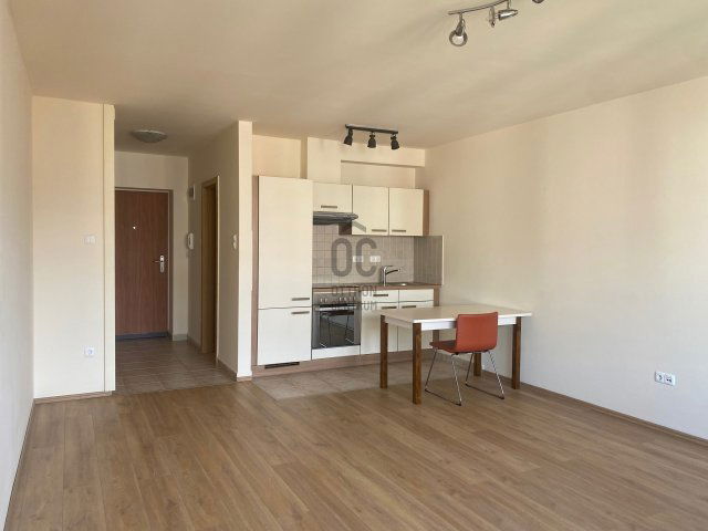 Kiadó téglalakás, albérlet, Budapesten, III. kerületben