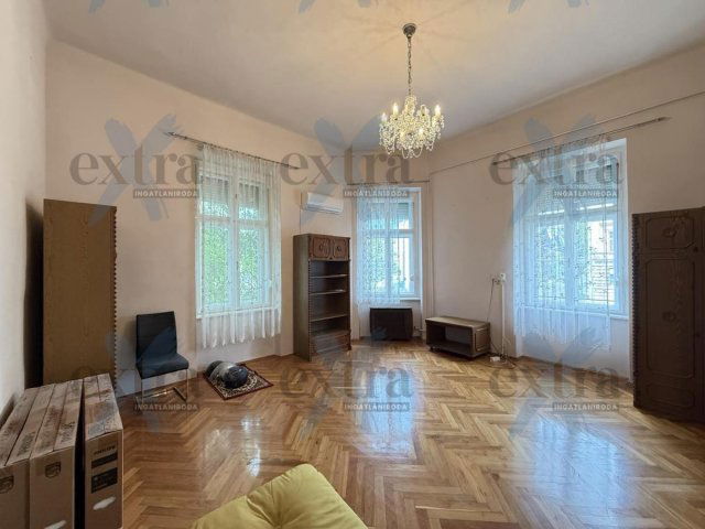 Eladó téglalakás, Szegeden 59.9 M Ft, 2 szobás