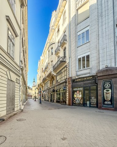 Eladó téglalakás, Budapesten, V. kerületben 154 M Ft, 3 szobás