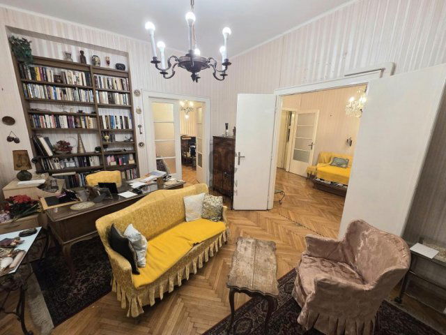 Eladó téglalakás, Budapesten, VII. kerületben 169 M Ft, 4 szobás