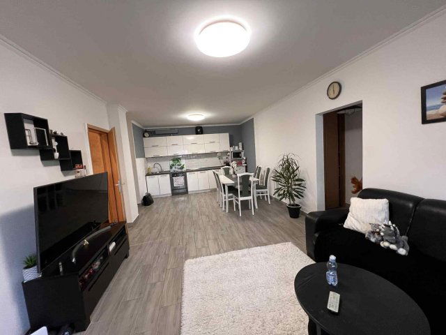 Eladó téglalakás, Nyíregyházán 69.9 M Ft, 3 szobás