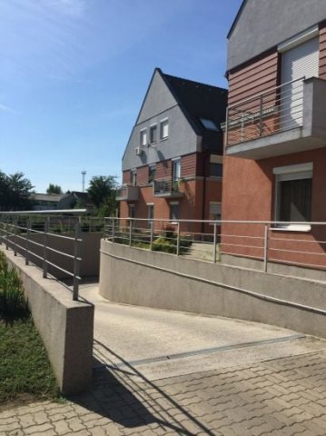 Kiadó téglalakás, albérlet, Győrött 180 E Ft / hó, 2 szobás