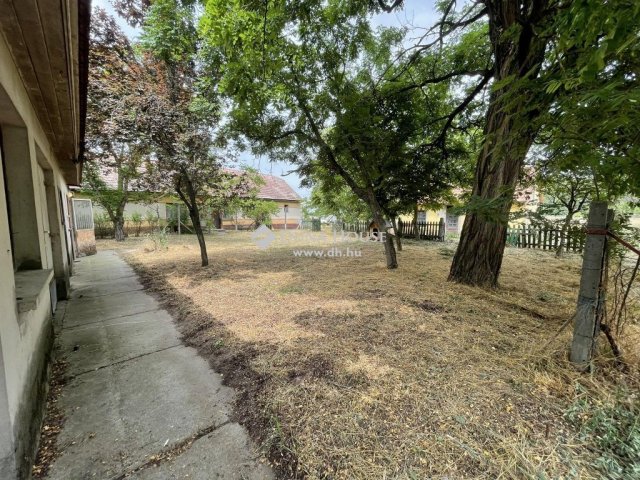 Eladó mezogazdasagi ingatlan, Kecskeméten 79 M Ft