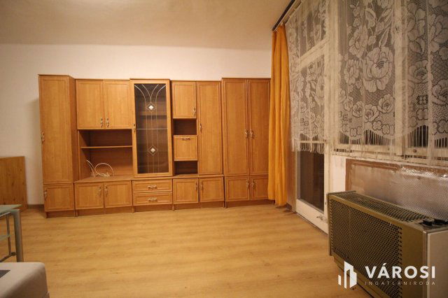 Eladó panellakás, Salgótarjánban 12.9 M Ft, 2 szobás