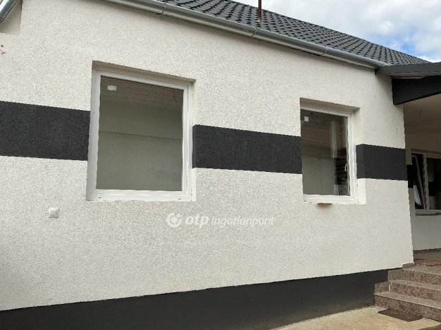 Eladó családi ház, Rakamazon 35 M Ft, 3 szobás