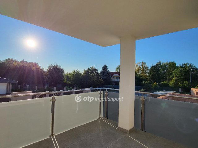 Eladó ikerház, Siófokon 139.9 M Ft, 5 szobás