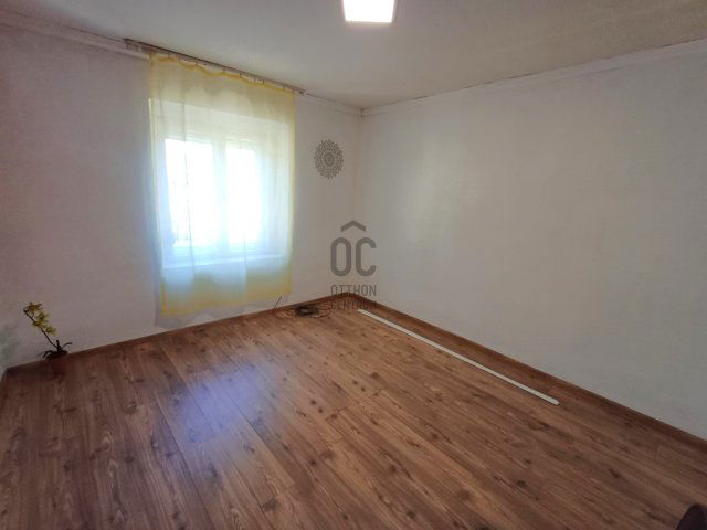 Eladó családi ház, Sárándon 14.5 M Ft, 2 szobás