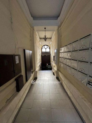 Eladó téglalakás, Budapesten, VII. kerületben 46.9 M Ft