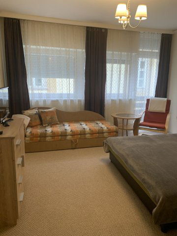 Kiadó téglalakás, albérlet, Egerben 130 E Ft / hó, 1 szobás