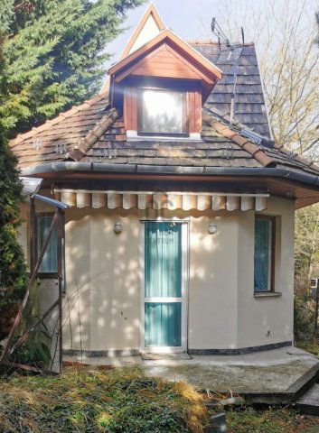 Eladó családi ház, Kisorosziban 69.9 M Ft, 3 szobás