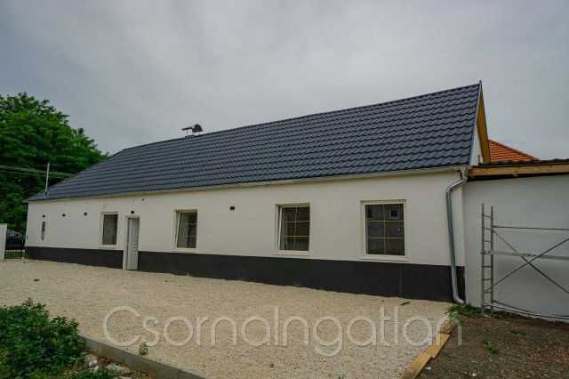 Eladó családi ház, Soboron 43.5 M Ft, 2 szobás