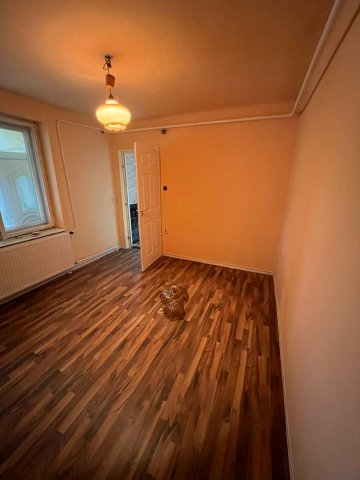 Eladó családi ház, Emődön 36 M Ft, 6 szobás
