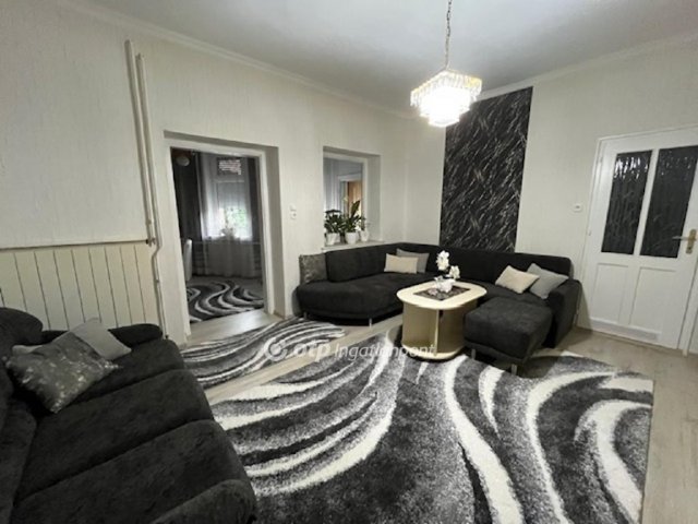 Eladó családi ház, Jánoshalmán 54.9 M Ft, 4 szobás