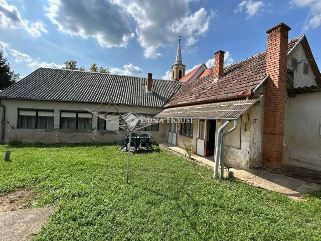 Eladó családi ház, Gödrén 42.9 M Ft, 4 szobás