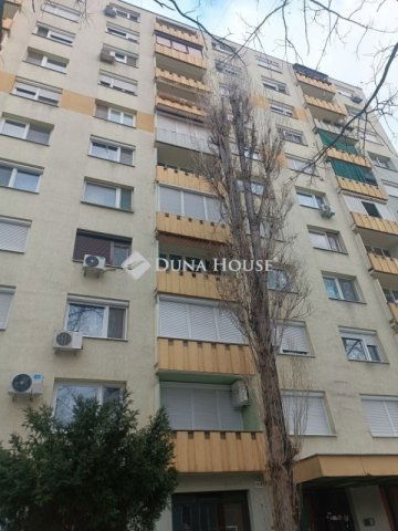 Eladó panellakás, Szegeden 51.49 M Ft, 2 szobás