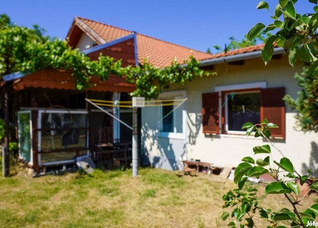 Eladó családi ház, Dunavarsányban 105 M Ft, 5 szobás