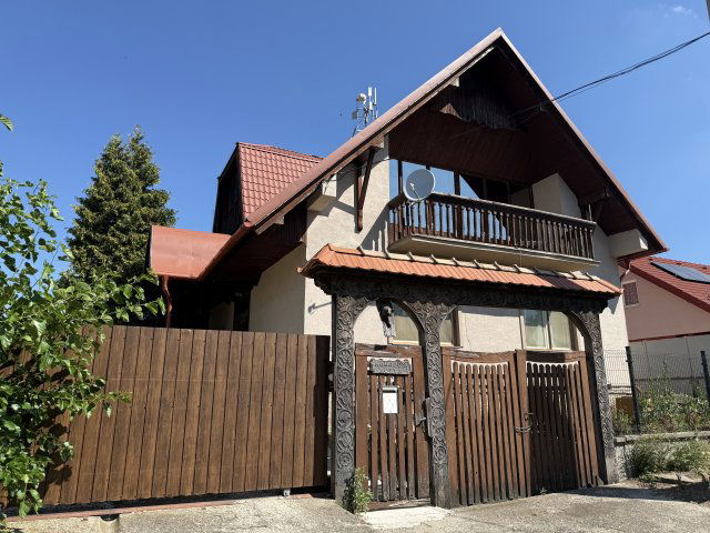 Eladó családi ház, Gárdonyban 87.9 M Ft, 6 szobás
