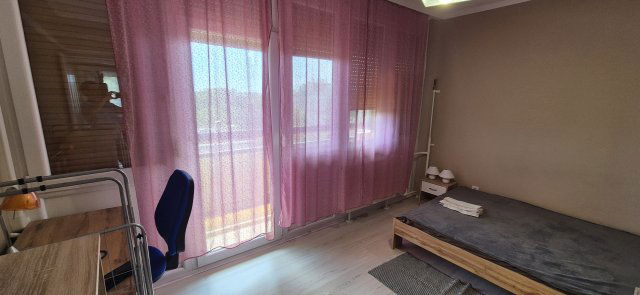 Kiadó téglalakás, albérlet, Debrecenben 220 E Ft / hó, 2 szobás