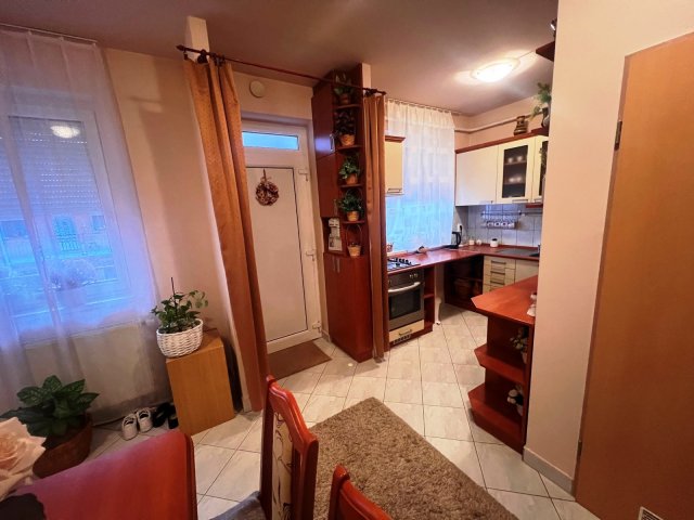 Eladó téglalakás, Nyíregyházán 52.9 M Ft, 2 szobás