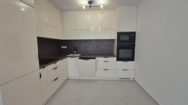 Kiadó téglalakás, albérlet, Debrecenben 320 E Ft / hó, 3 szobás