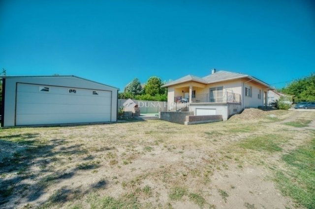 Eladó családi ház, Gyálon 132.9 M Ft, 4 szobás