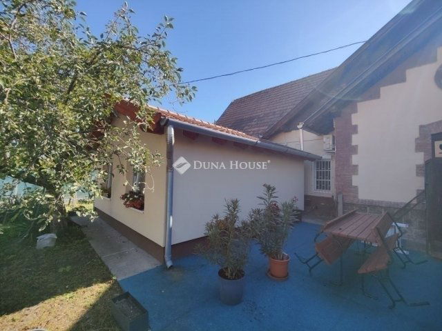 Eladó sorház, Budapesten, IX. kerületben 79.9 M Ft, 2 szobás