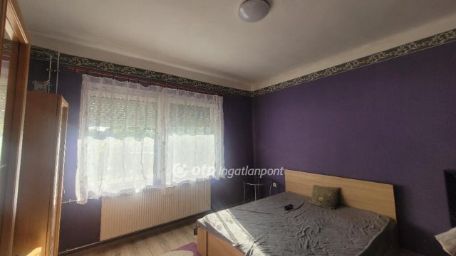 Eladó családi ház, Jászkisérén 19.9 M Ft, 2 szobás