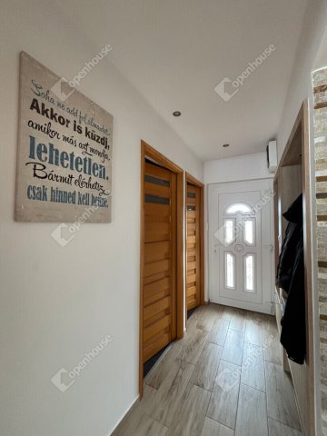 Eladó téglalakás, Csurgón 27.99 M Ft, 2 szobás