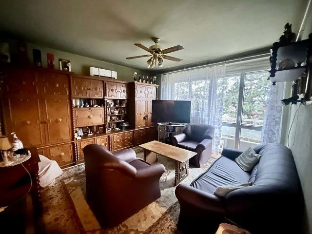 Eladó téglalakás, Budapesten, XV. kerületben 63.9 M Ft, 2 szobás