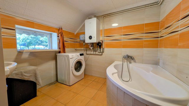 Eladó családi ház, Kecskeméten 83 M Ft, 3 szobás
