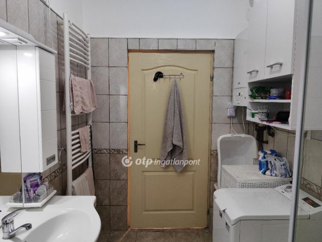 Eladó családi ház, Szeghalmon 26.9 M Ft, 1+1 szobás