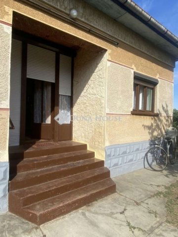 Eladó családi ház, Gádoroson 15 M Ft, 2 szobás